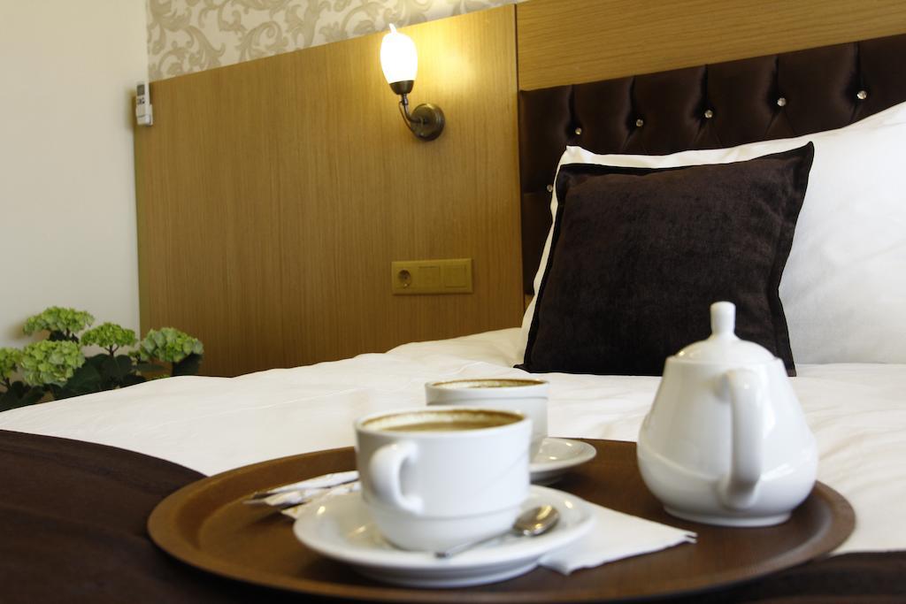 Soylu Hotel Bolu Eksteriør billede