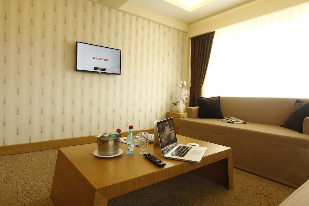 Soylu Hotel Bolu Eksteriør billede